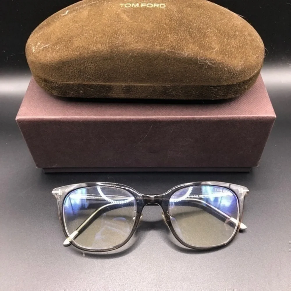 Tom Ford Round Frame Reading Glasses
